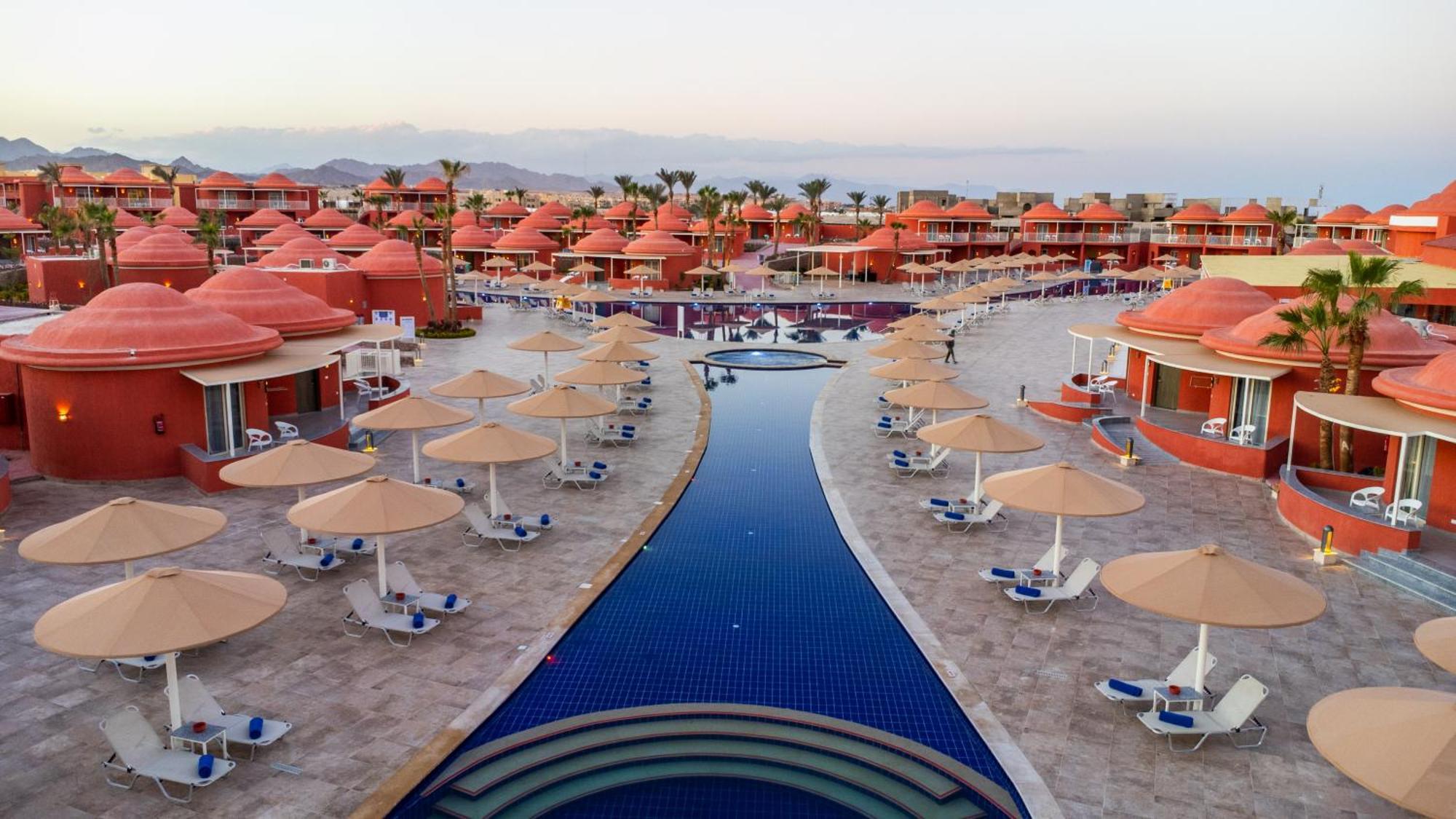 Pickalbatros Laguna Club Resort Sharm El Sheikh Екстер'єр фото Hilton Sharm El Sheikh Resort